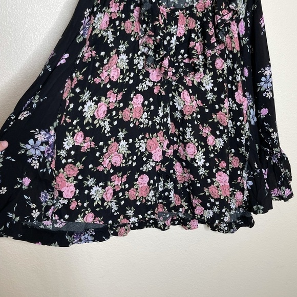 Free People Loretta Floral Ruffle Boho Tunic Top Black Pink Size Small - Picture 9 of 15